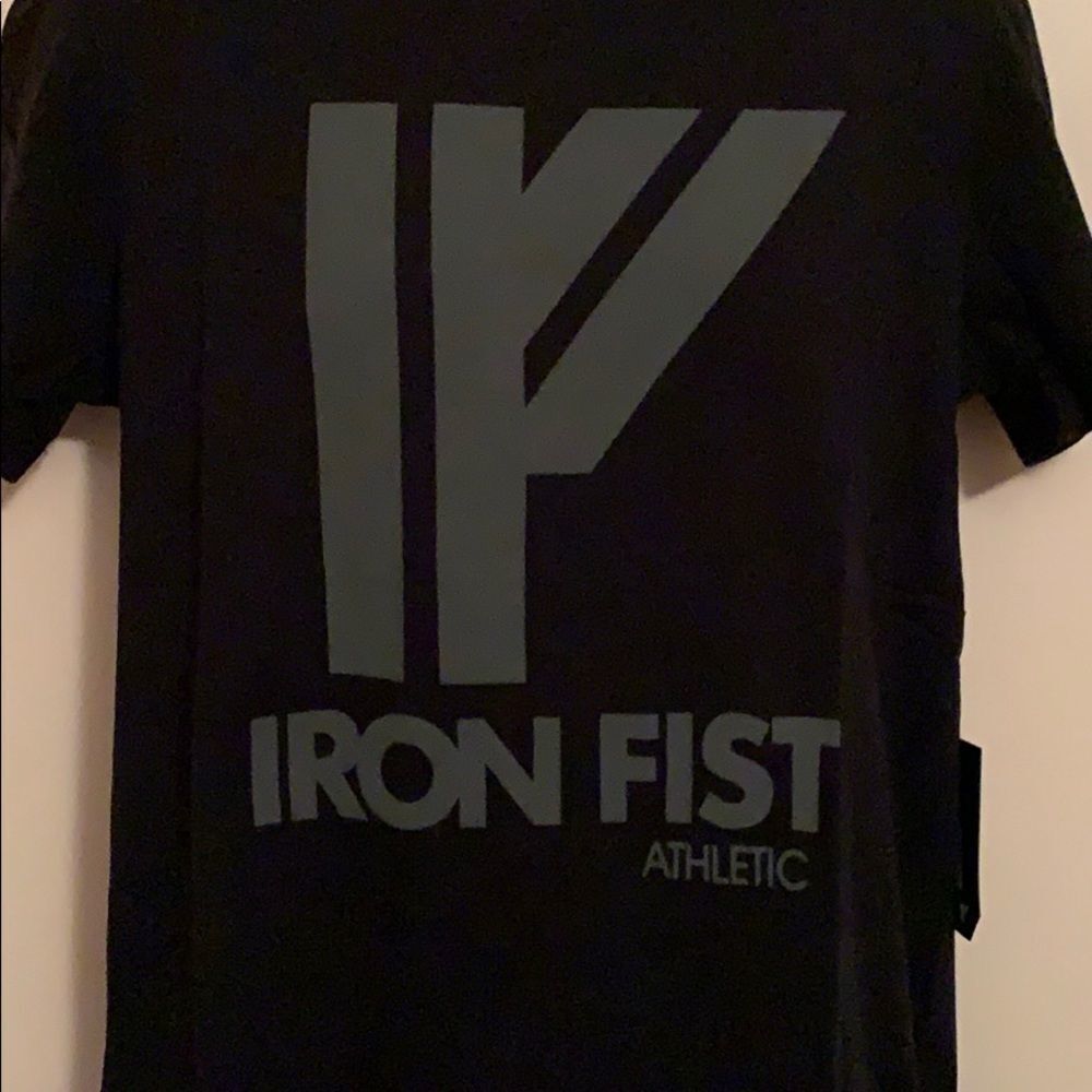 Iron Fist Athletik Black Logo Tshirt Sz M